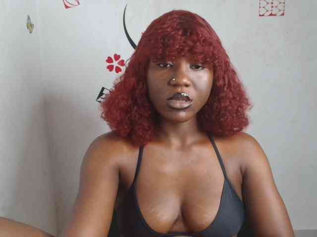 Nasty-petite webcam