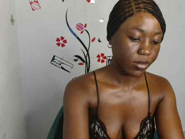 Nasty-petite webcam