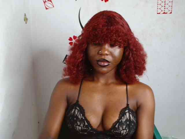 Nasty-petite webcam