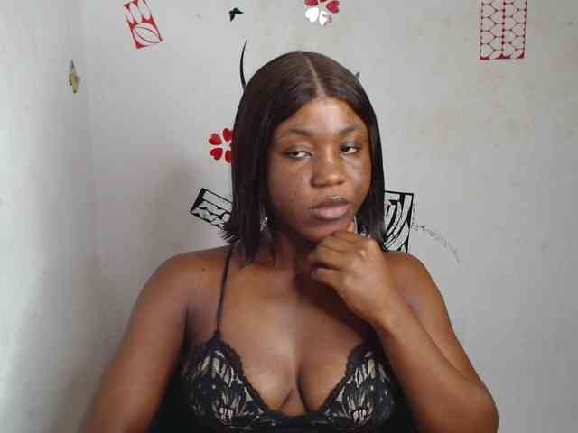 Nasty-petite webcam