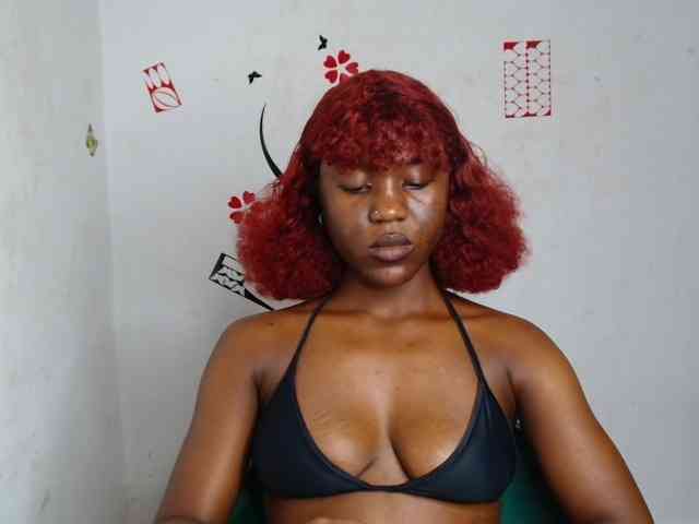 Nasty-petite webcam