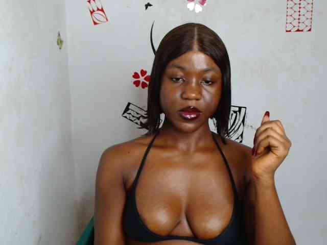 Nasty-petite webcam