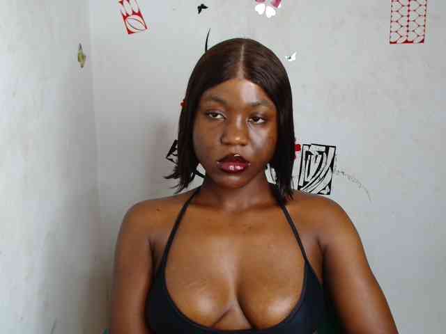 Nasty-petite webcam