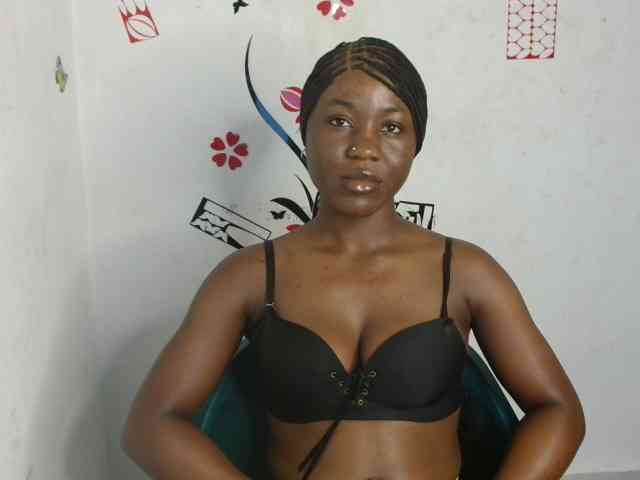 Nasty-petite webcam