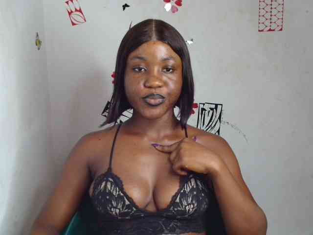 Nasty-petite webcam
