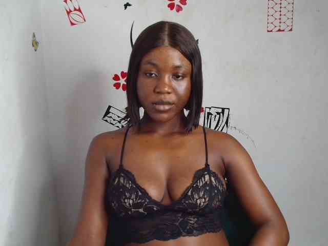 Nasty-petite webcam