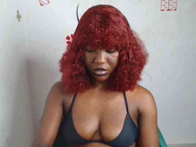 Nasty-petite webcam