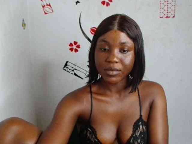 Nasty-petite webcam
