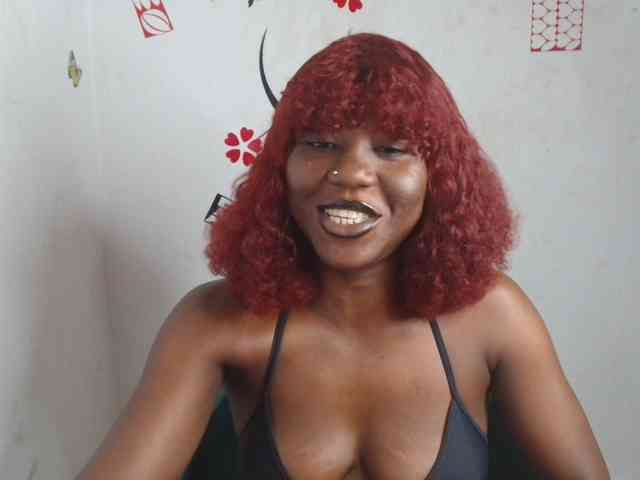 Nasty-petite webcam