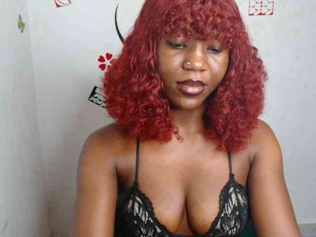 Nasty-petite webcam
