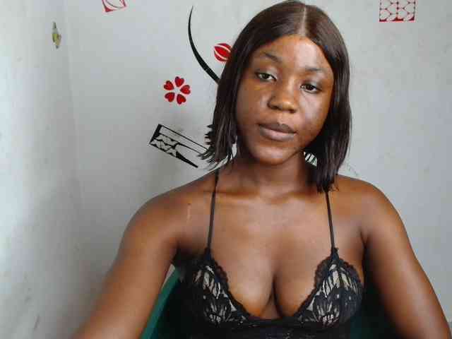 Nasty-petite webcam