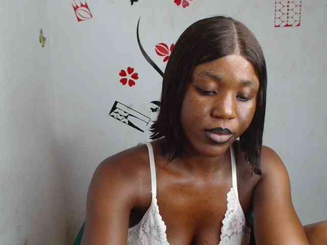 Nasty-petite webcam