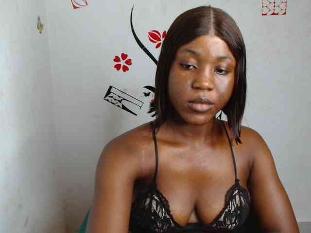 Nasty-petite webcam