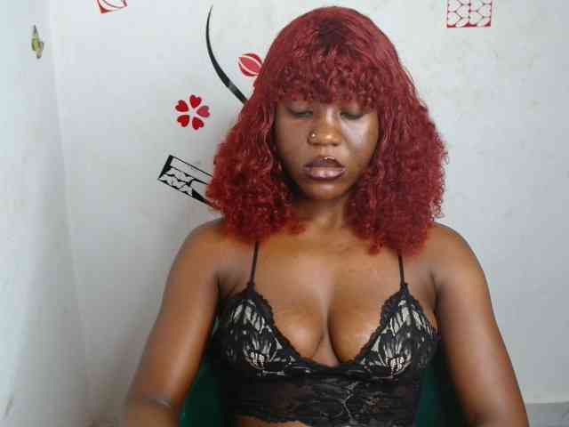 Nasty-petite webcam