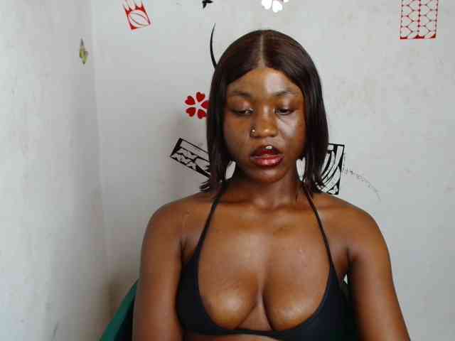 Nasty-petite webcam