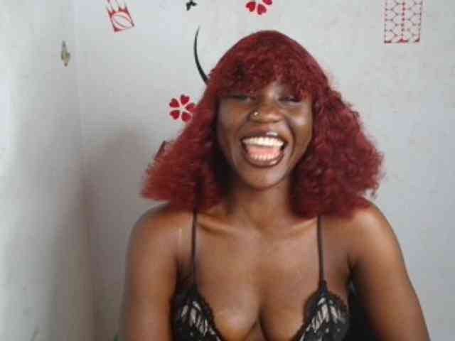 Nasty-petite webcam