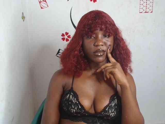 Nasty-petite webcam