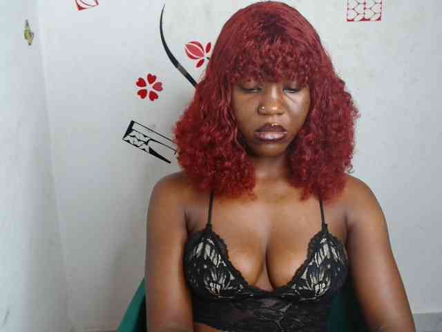 Nasty-petite webcam