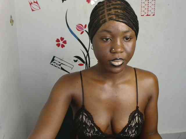 Nasty-petite webcam