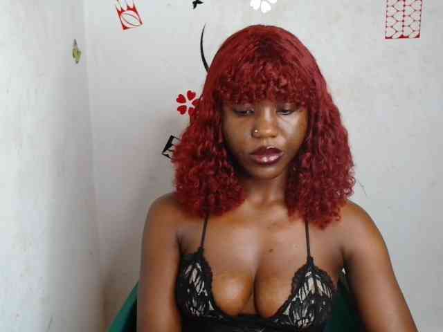 Nasty-petite webcam