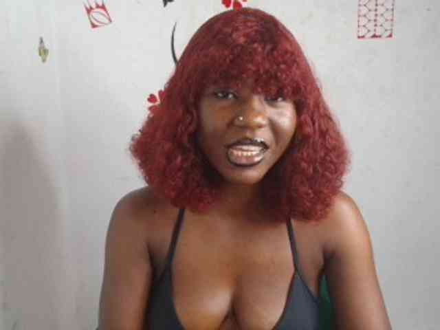 Nasty-petite webcam