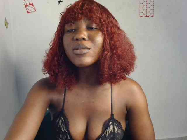 Nasty-petite webcam