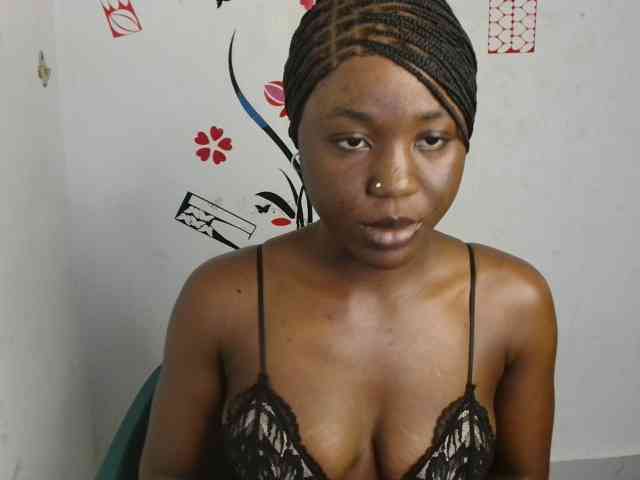 Nasty-petite webcam