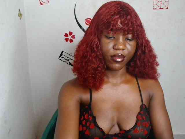 Nasty-petite webcam