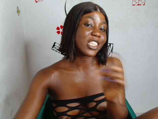 Nasty-petite webcam