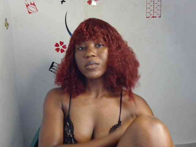 Nasty-petite webcam