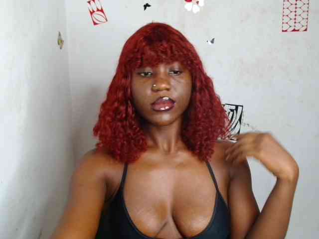 Nasty-petite webcam
