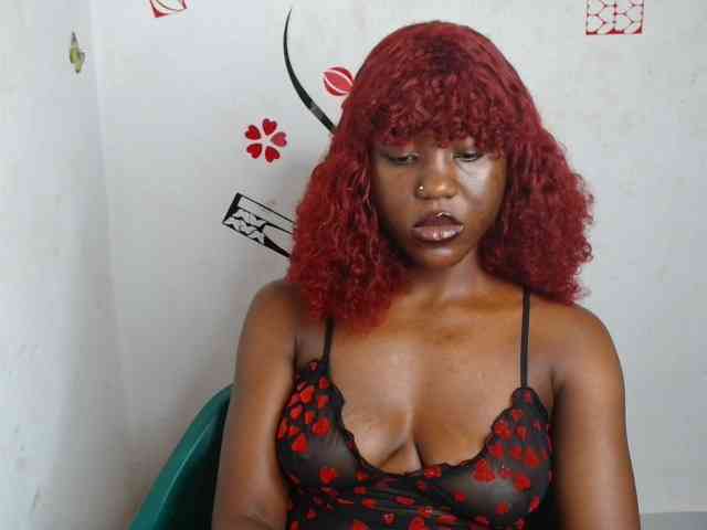 Nasty-petite webcam
