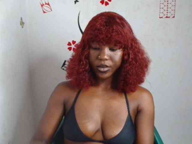Nasty-petite webcam