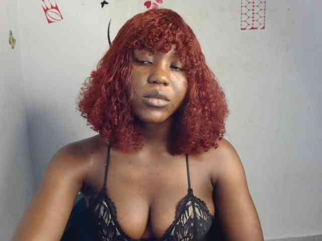Nasty-petite webcam