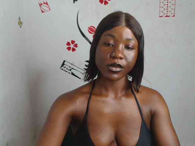 Nasty-petite webcam
