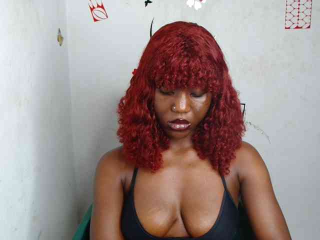 Nasty-petite webcam