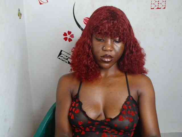 Nasty-petite webcam