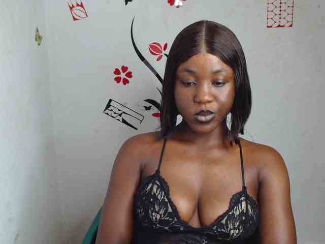Nasty-petite webcam