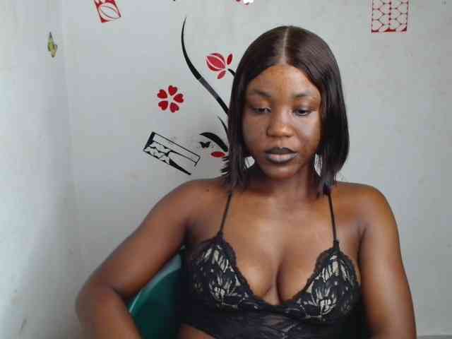Nasty-petite webcam