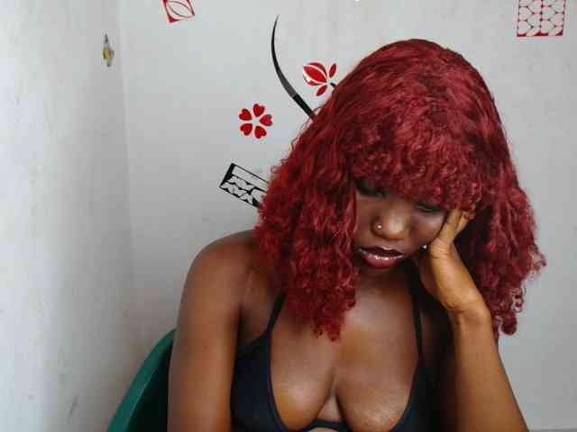 nasty-petite's live room