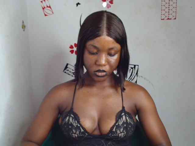 Nasty-petite webcam
