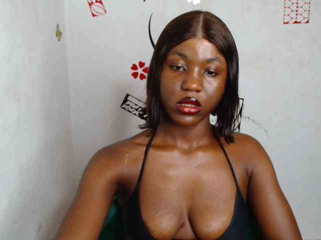 Nasty-petite webcam