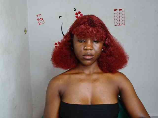 Nasty-petite webcam