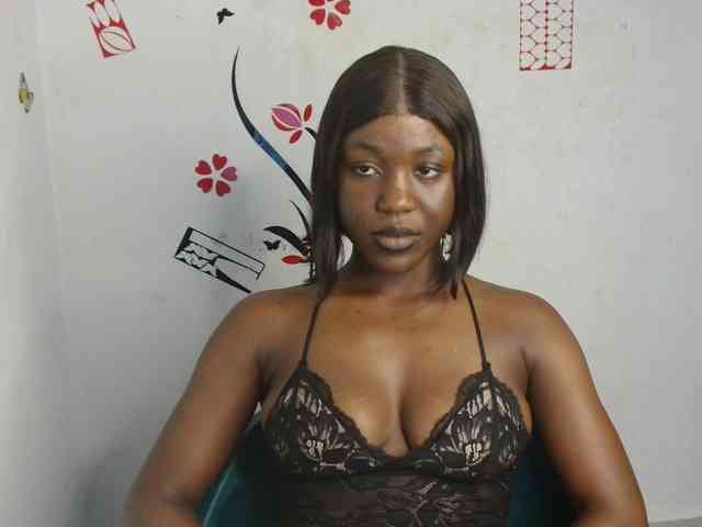Nasty-petite webcam