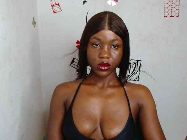 Nasty-petite webcam