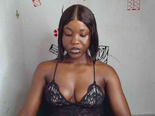 Nasty-petite webcam
