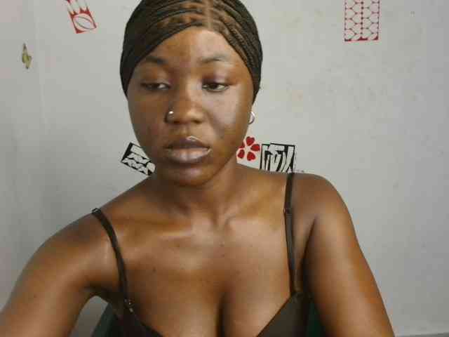 Nasty-petite webcam