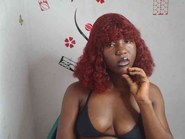 Nasty-petite webcam