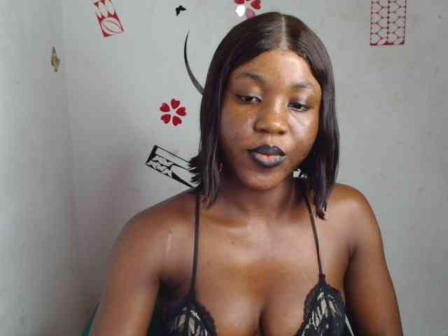 Nasty-petite webcam