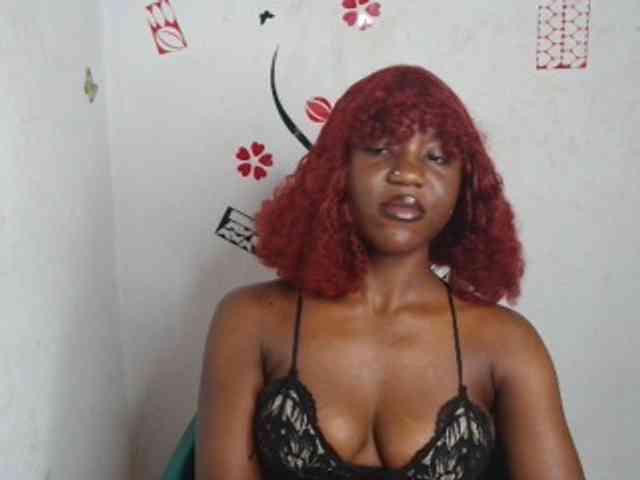 Nasty-petite webcam